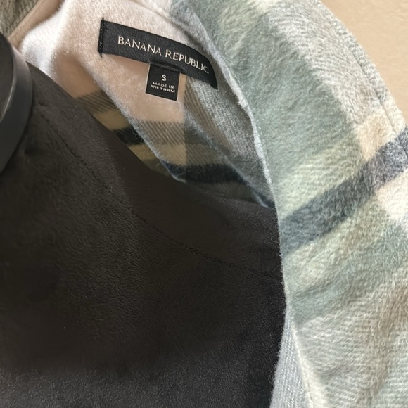 Banana Republic Sage Green and white plaid size S coat!! - Picture 7 of 10